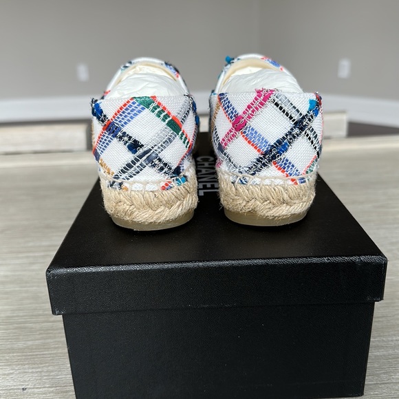 Chanel Tweed Espadrilles - Picture 3 of 6